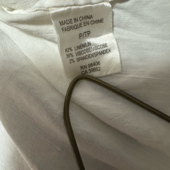 THEORY Elegant White Cap Sleeve Top - Picture 5 of 6